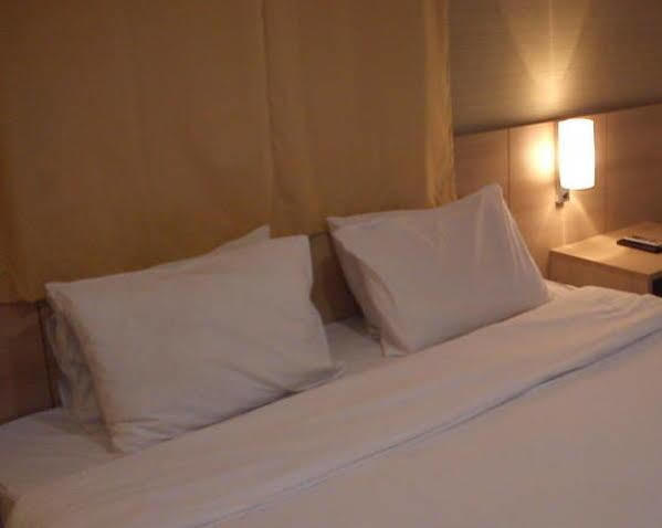 Brasilia Imperial Hotel E Eventos Екстер'єр фото