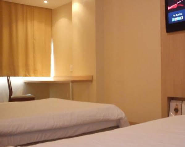 Brasilia Imperial Hotel E Eventos Екстер'єр фото